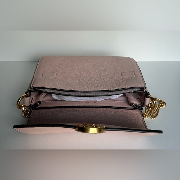 NEW WITH TAG!Tory Burch Chelsea Mini Bag. - Picture 6 of 9